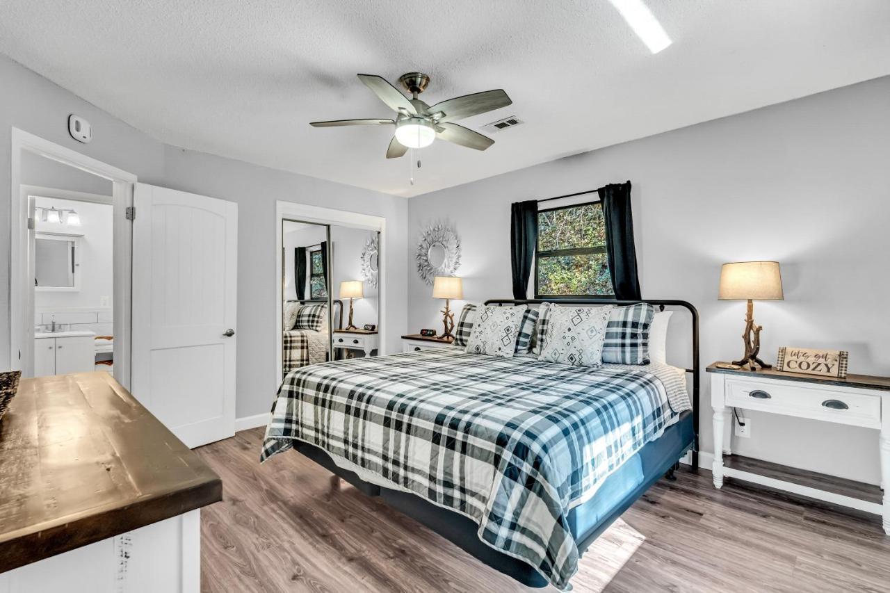 The Cozy Cove, Hot Tub, Wifi, 1089 Free Tickets Each Paid Day, Dollywood And More Sevierville Exterior foto